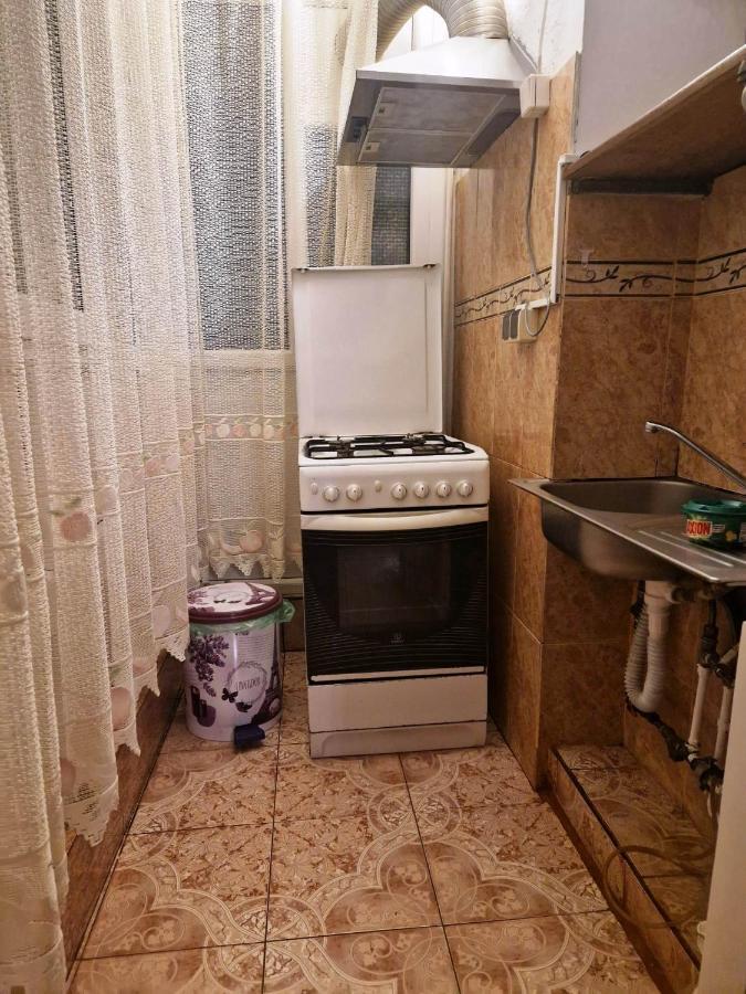 דירות Târgu Jiu Apartament Victoria מראה חיצוני תמונה